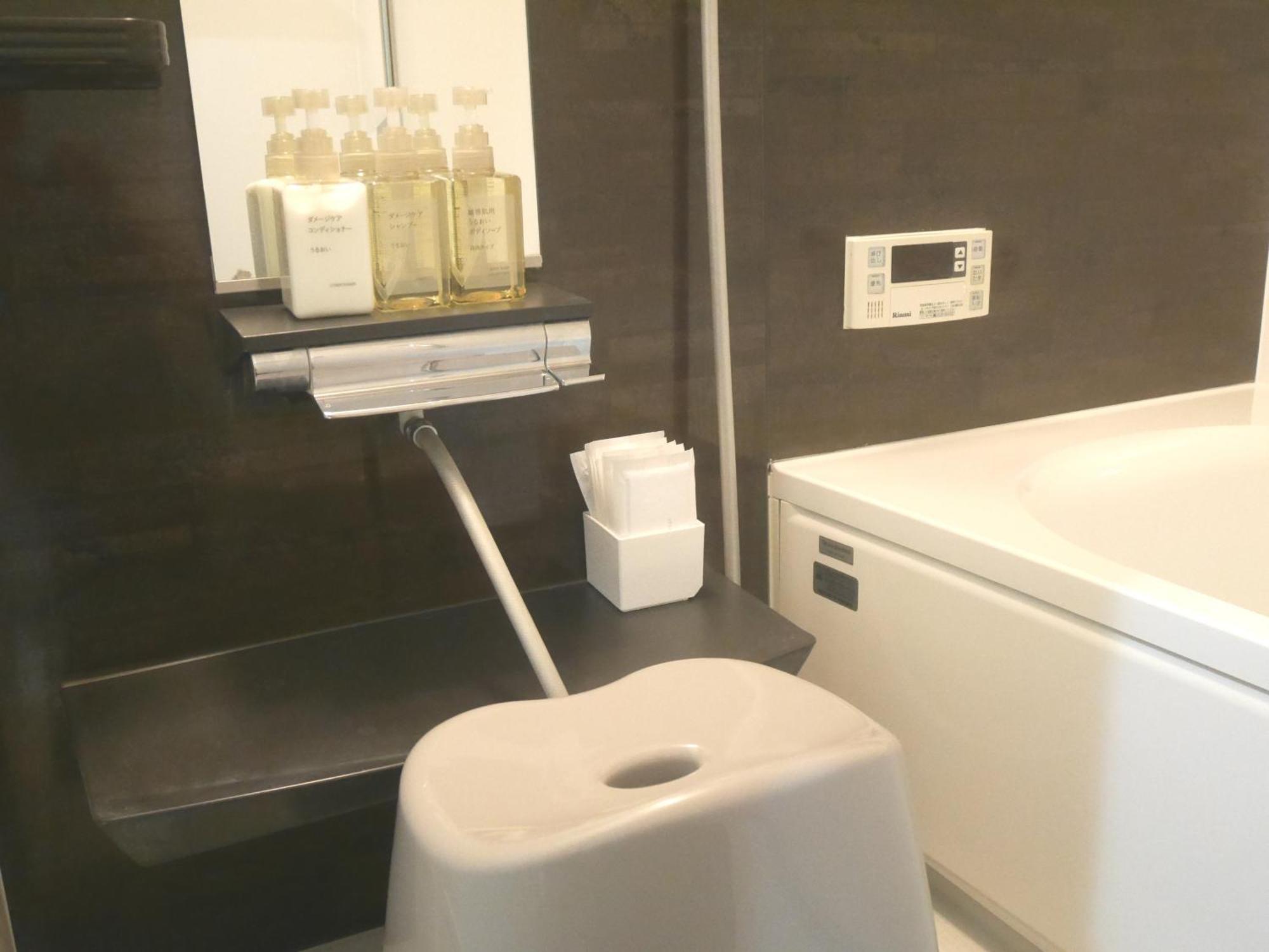 Guesthouse Grande今宮駅前 Osaka Ngoại thất bức ảnh